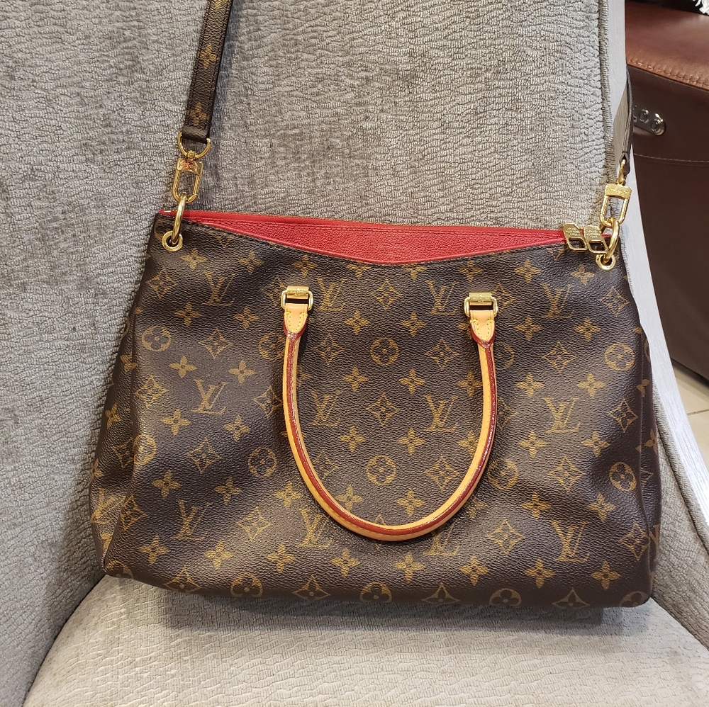Louis Vuitton Monogram Brown Shoulder Bag with Red Trim